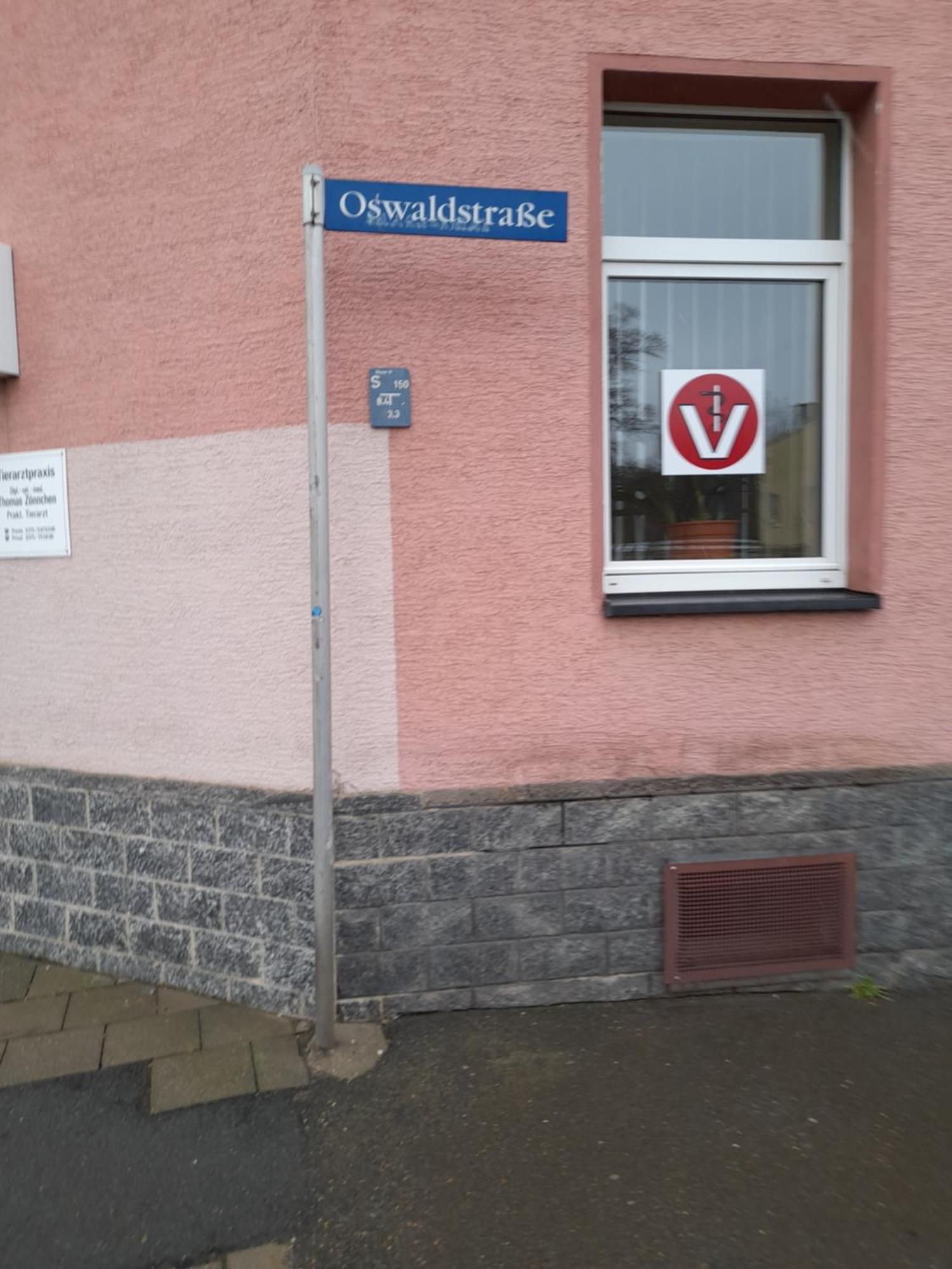 Kleine Wohnung Fuer Monteure Und Dienstreisen Zwickau Exteriér fotografie
